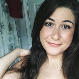 Meet your Posher, Isabella